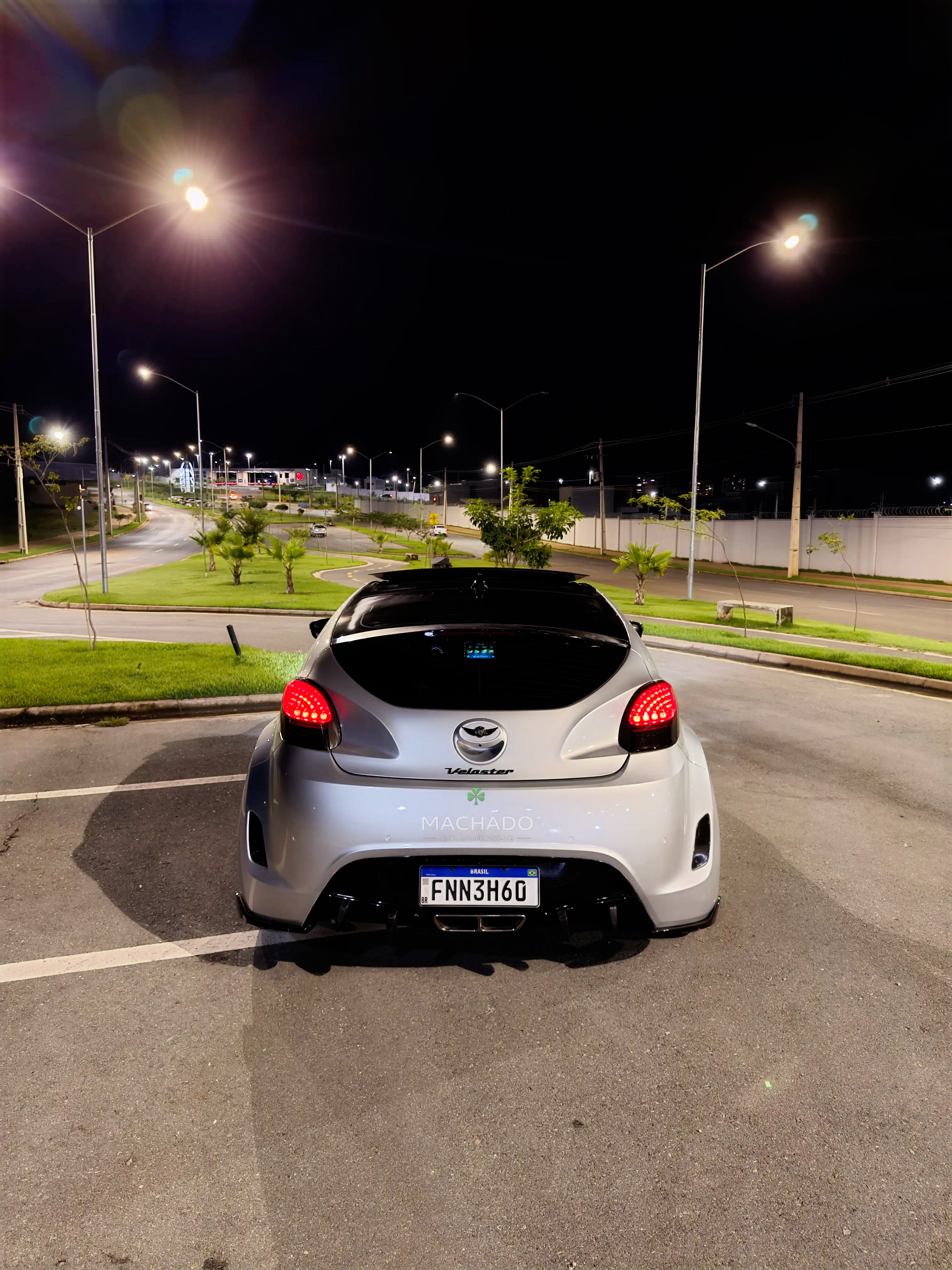 Hyundai Veloster Exclusive